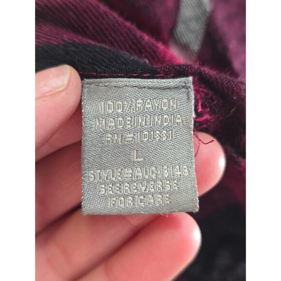 Charlotte Russe Magenta Plaid Button Up Top Women's Size L - Picture 5 of 10